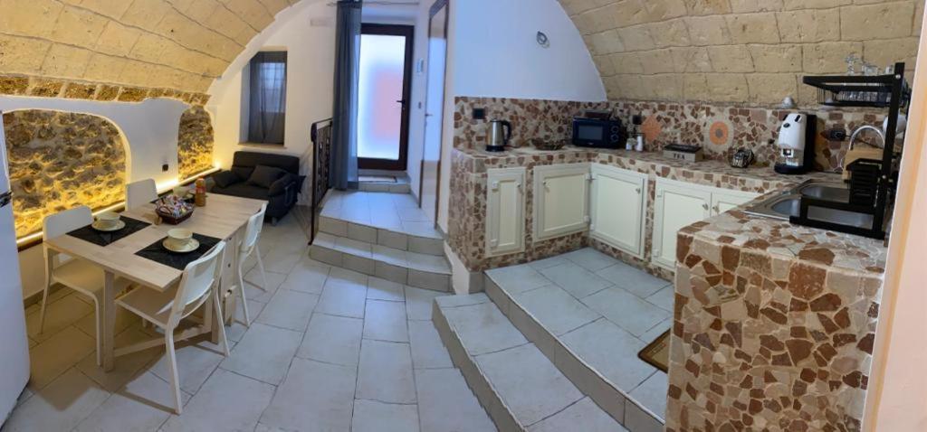 La Dimora Di Tonia Apartment Mesagne Exterior photo
